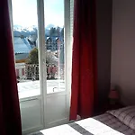 Les 4 Montagnes מלון 3*