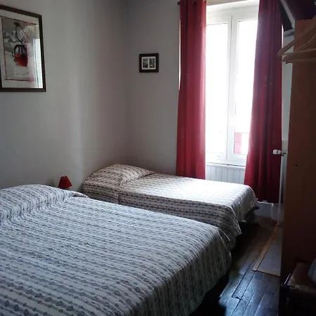 Hotel Les 4 Montagnes 3*