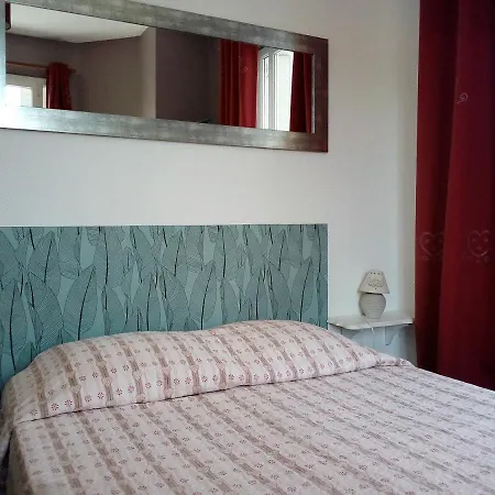 Les 4 Montagnes Hotel 3*