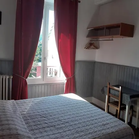 Hotel Les 4 Montagnes 3*