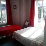 ホテル Les 4 Montagnes 3*
