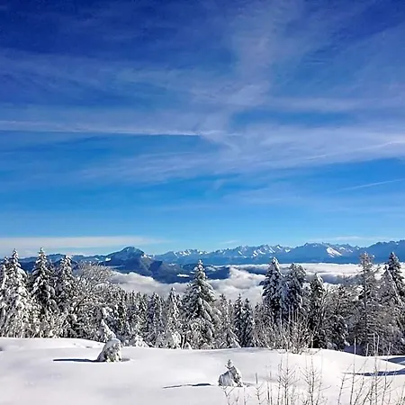 Les 4 Montagnes Hotel