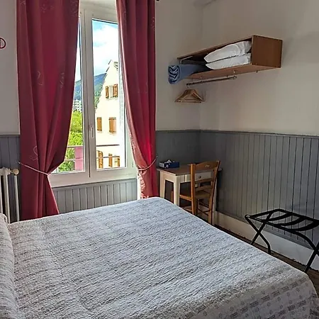Hotel Les 4 Montagnes 3*